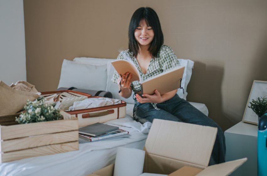 4 Tips on How to Make Money Decluttering Your Room