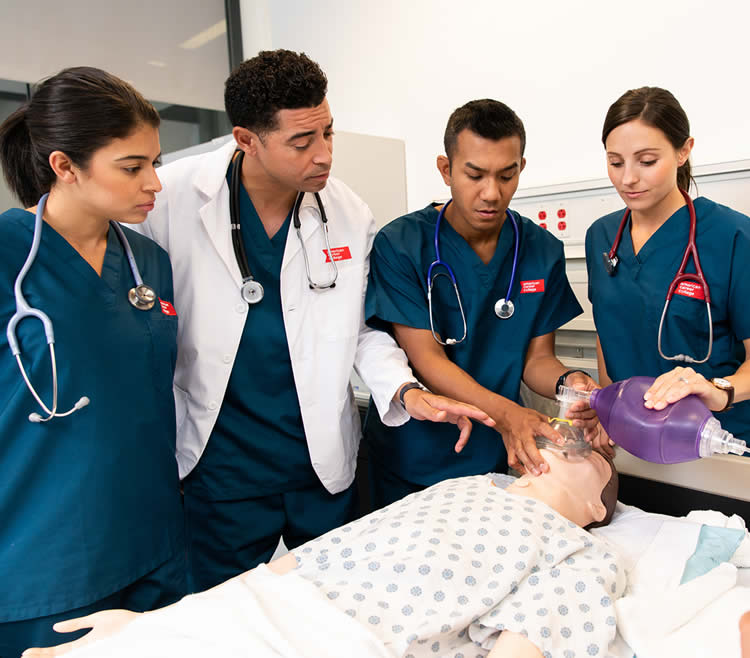 Benefits of Enrolling in a Respiratory Therapy Program for a Rewarding Career Path