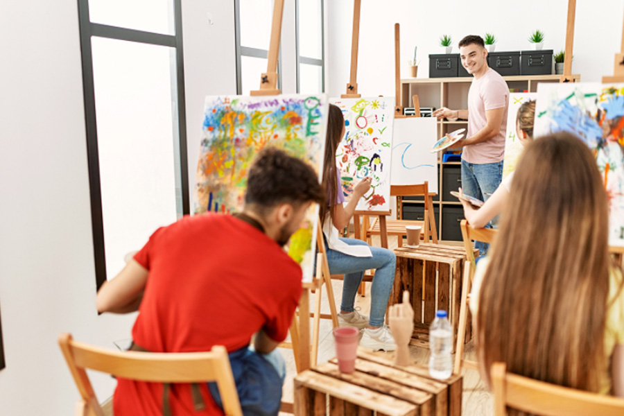 The Benefits of Joining Art Classes for Adults at Any Skill Level