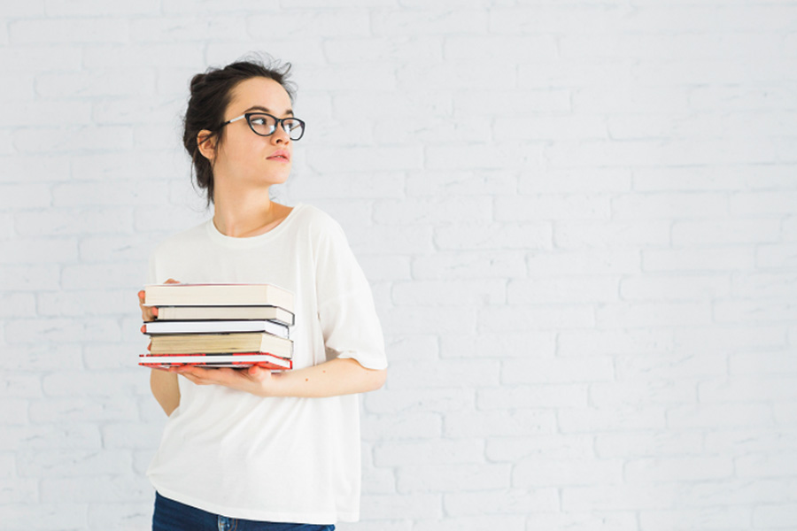 What to Check Before Buying IGCSE Textbooks from Online Stores